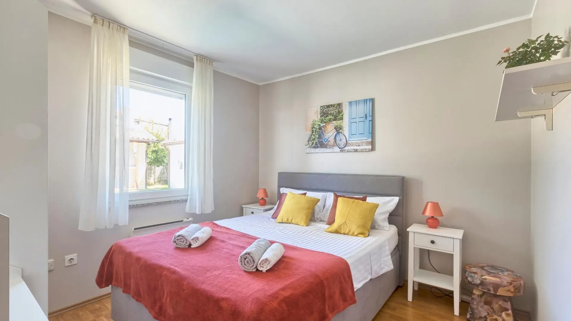 Haus Daniela Mit Ueberdachter Terrasse Und Pool Villa Loborika