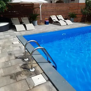 Hana Pool Only For You Apartment